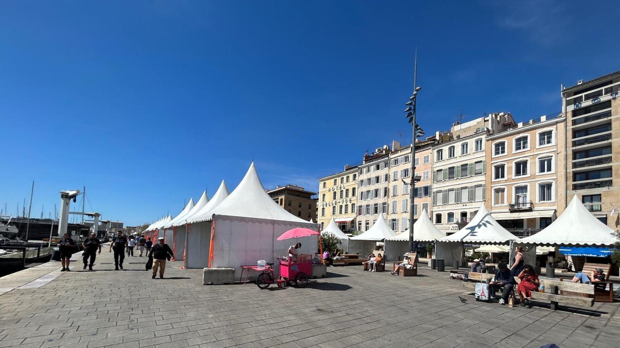 Celebre Vieux Port, Marseilleアパートメント エクステリア 写真
